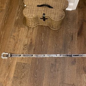 Nocona Cross Rhinestone Belt